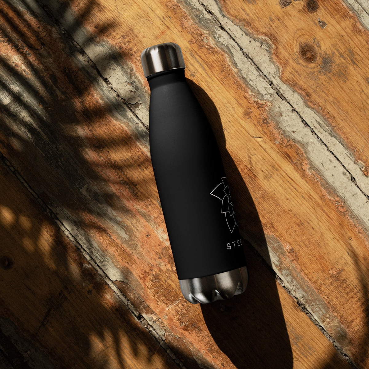 STEELROSE Iron Rose steel water bottle in black, right view