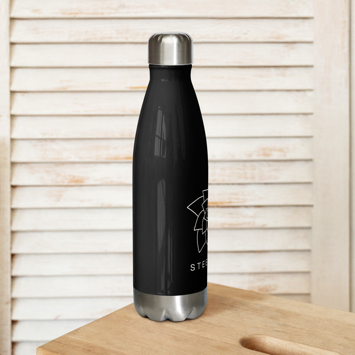 STEELROSE Iron Rose stainless steel water bottle in black, right view